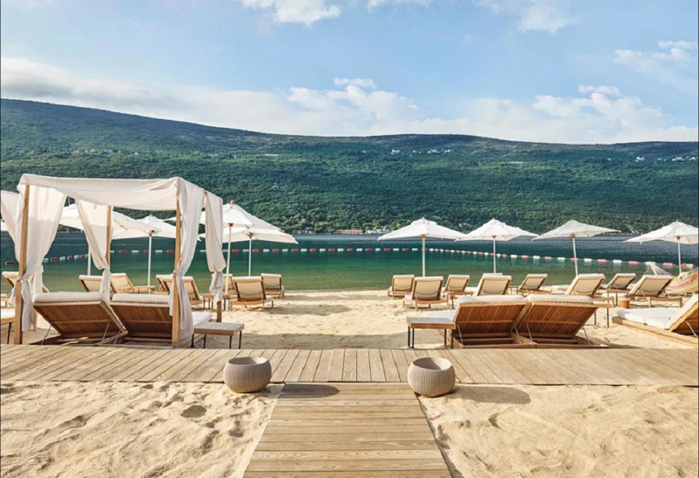 Villa Sea-N-Sun, 7 Bedrooms & Pool, Nearby Portonovi Marina. Ðenovići Exteriér fotografie