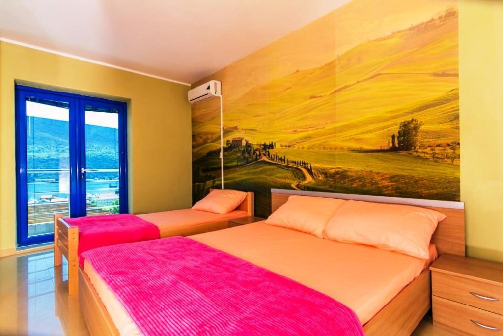 Villa Sea-N-Sun, 7 Bedrooms & Pool, Nearby Portonovi Marina. Ðenovići Exteriér fotografie